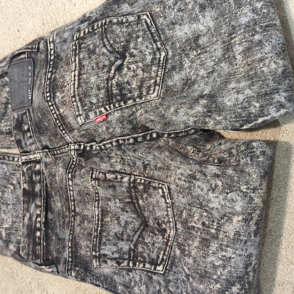 Levi's 511 High Rise Slim Fit Jeans - Picture 8 of 10